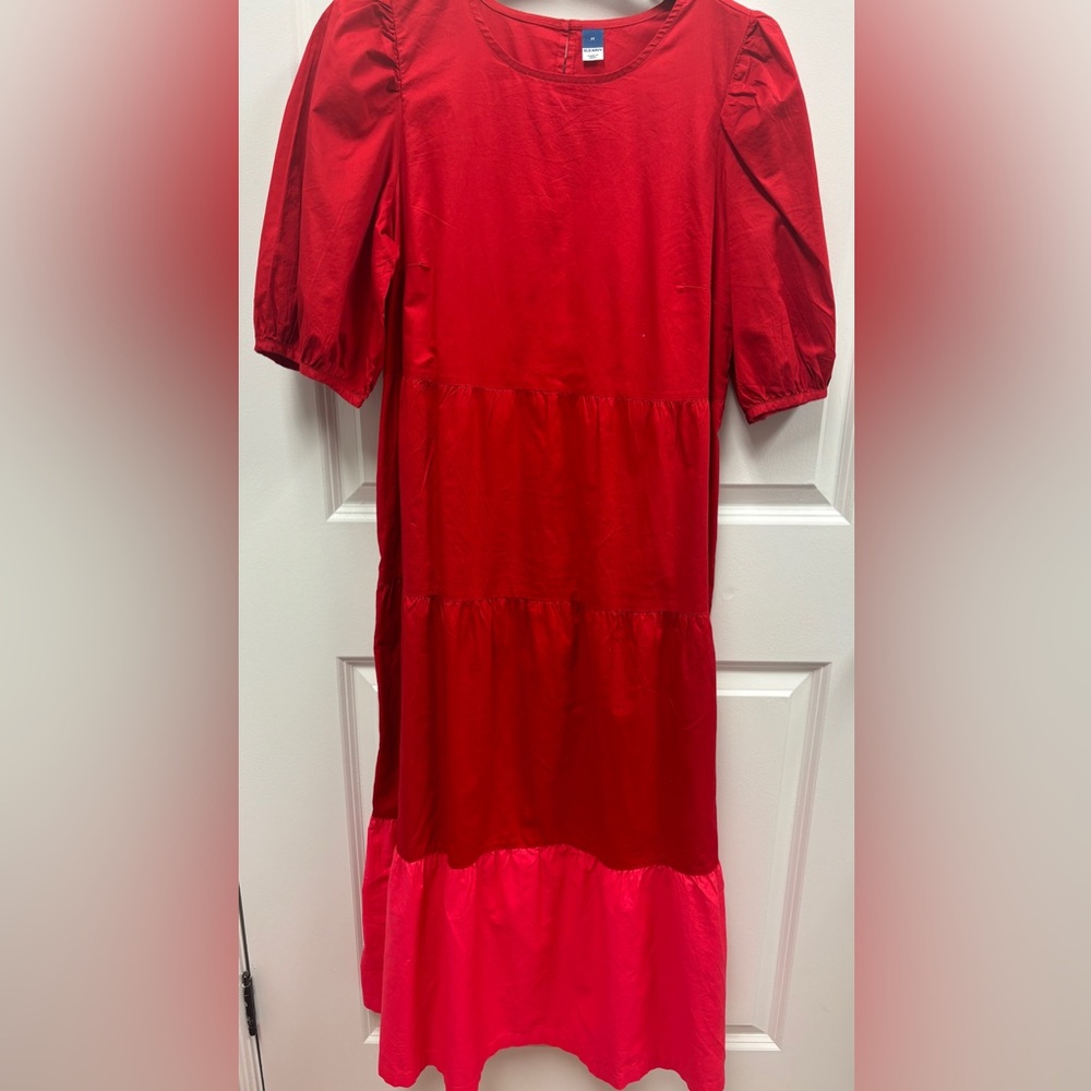 Old Navy Maxi Dress; M